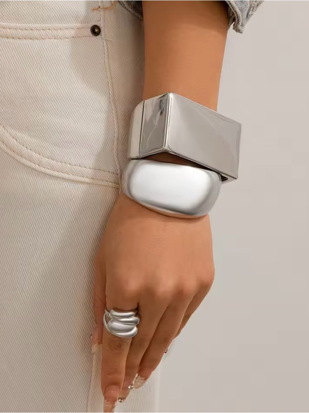 Brand New silver bracelet
